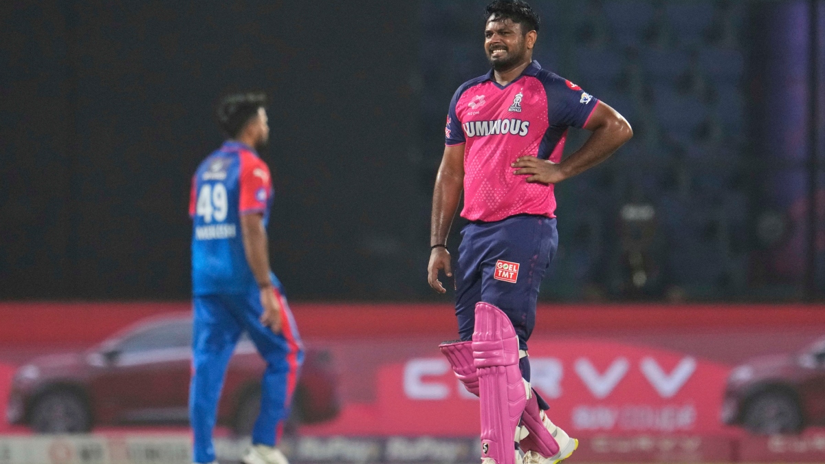 आखिर ऐसा क्या हुआ, संजू सैमसन को बीच मैच में क्यों छोड़ना पड़ा मैदान, टीम की बढ़ी टेंशन