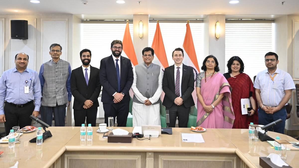 Starlink का इंतजार जल्द होगा खत्म! केंद्रीय मंत्री पीयूष गोयल से मिले कंपनी के बड़े अधिकारी