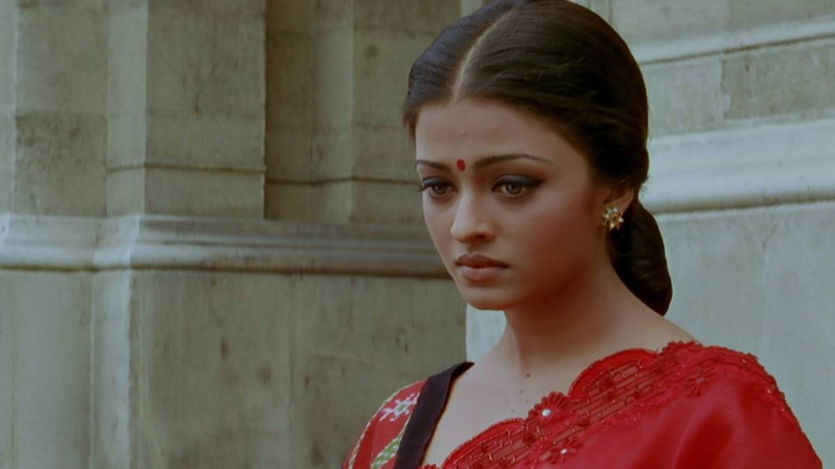 जैसलमेर की मिट्टी पर शूट हुई थी ऐश्वर्या राय की फिल्म, बॉक्स ऑफिस पर की थी बंपर कमाई, यहीं पाकिस्तान ने किया हमला