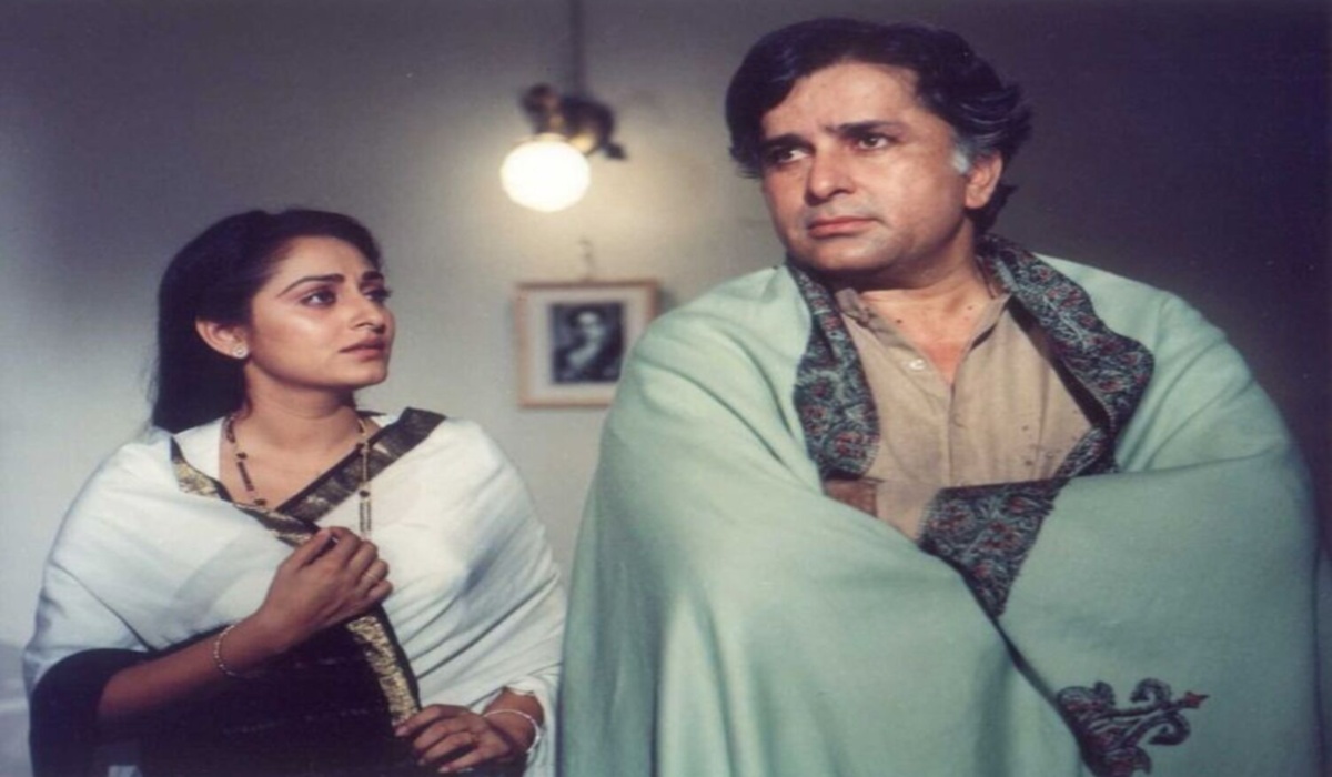 'सिंदूर' नाम से आई वो फिल्म, जिसने बॉक्स ऑफिस पर फोड़ा बम, जया प्रदा और शशि कपूर की चमकी थी किस्मत