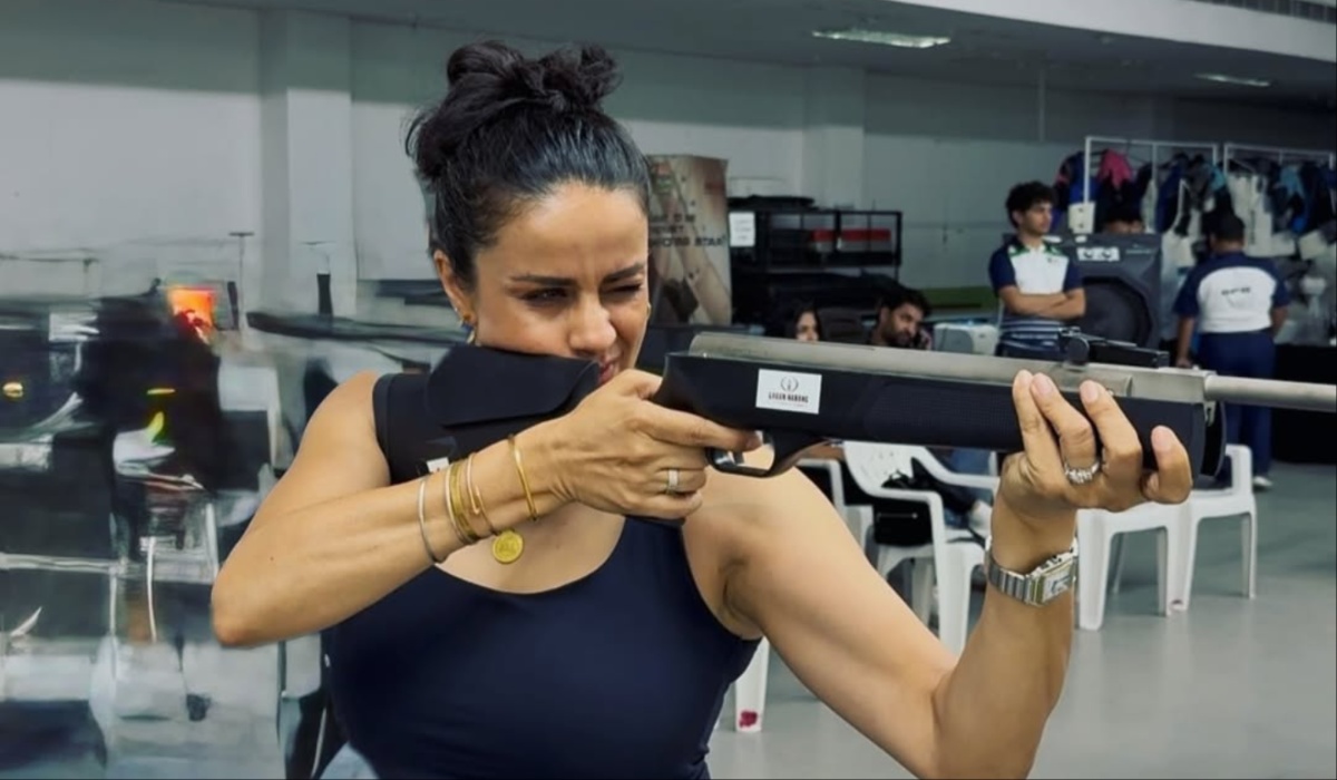 बॉलीवुड एक्ट्रेस ने पाकिस्तान को बताया भिखारी, IMF से 1 अरब डॉलर के कर्ज की मंजूरी के बाद कसा तंज