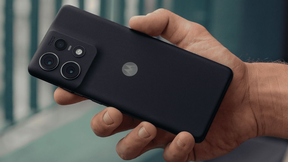 Flipkart ने बढ़ा दी Sale की लास्ट डेट, Motorola Edge 50 256GB की औंधे मुंह गिरी कीमत