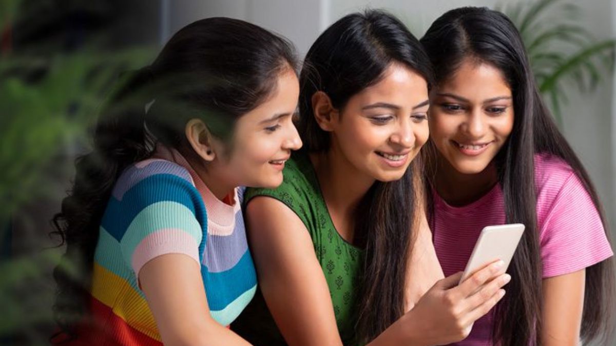 300 रुपये का सस्ता रिचार्ज प्लान हुआ लॉन्च, मोबाइल यूजर्स को हर दिन मिलेगा 3GB डेटा