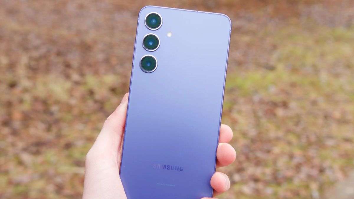 Samsung Galaxy S24 Plus 256GB की कीमत हुई धड़ाम, 50 हजार से ज्यादा का हुआ Price Cut