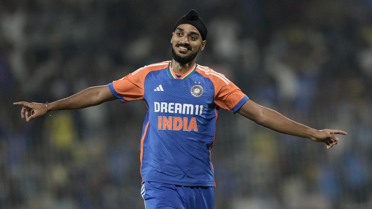 IND vs PAK: अर्शदीप सिंह को पाकिस्तान के खिलाफ नहीं मिला मौका, कुछ ऐसी है दोनों टीमों की प्लेइंग XI