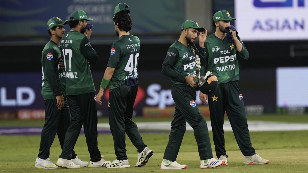 Asia Cup 2025: पाकिस्तान टीम का बॉयकॉट प्लान हुआ फेल, UAE के खिलाफ खेलेगी करो या मरो का मुकाबला