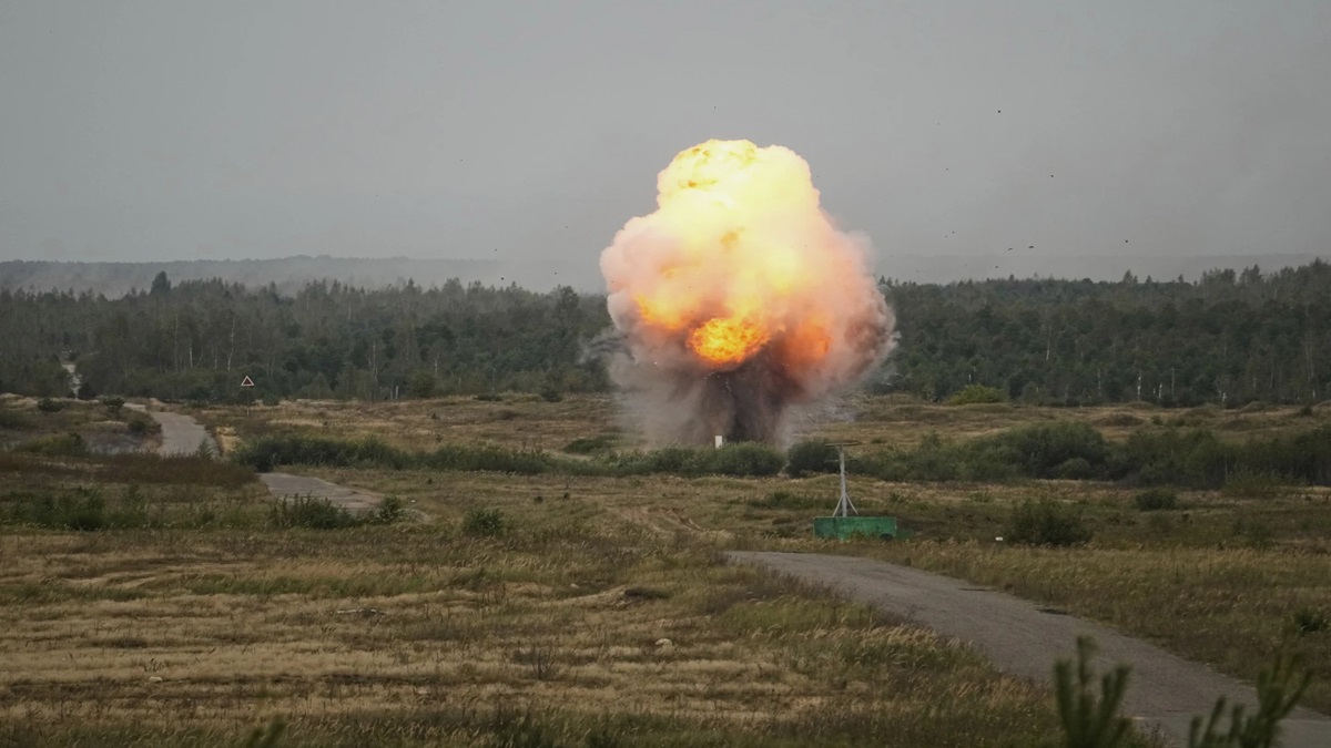 रूस ने बेलारूस के साथ सैन्य अभ्यास में परमाणु शक्ति का किया प्रदर्शन, NATO के साथ बढ़ा तनाव