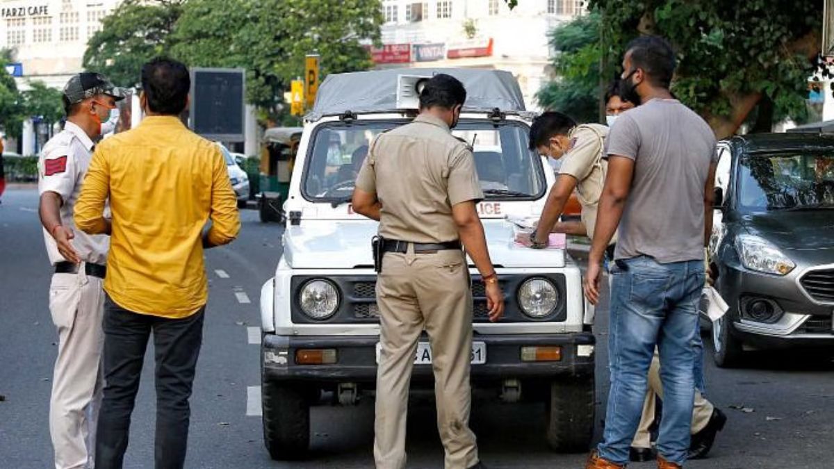 यूपी में ट्रैफिक नियमों का उल्लंघन करने वालों को बड़ी राहत, पांच साल तक के सभी ई-चालान होंगे माफ