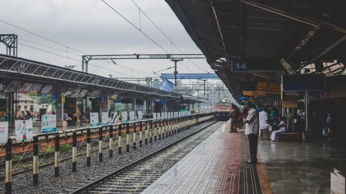 अहमदनगर रेलवे स्टेशन का बदला नाम, जानें अब किस नाम से जाना जाएगा?