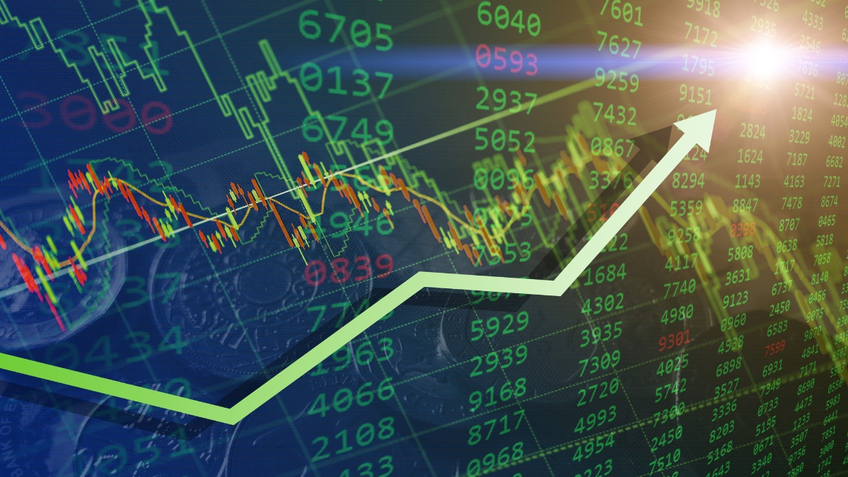 Stock Market: हफ्ते के आखिरी ट्रेडिंग सत्र में शेयर बाजार में बंपर शुरुआत, सेंसेक्स ने लगाई 300 अंकों की छलांग, निफ्टी 25900 के ऊपर खुला