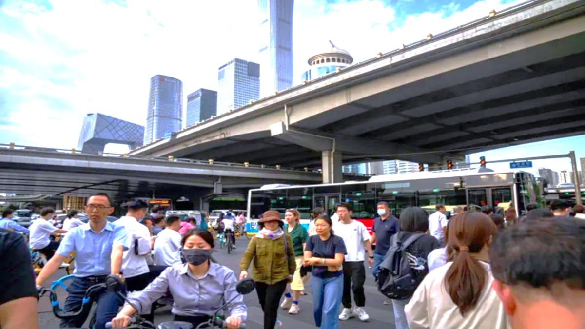 चीन की अर्थव्यवस्था पर नवंबर में भारी दबाव, निवेश-खपत सुस्त, खुदरा बिक्री कोविड के बाद सबसे निचले स्तर पर