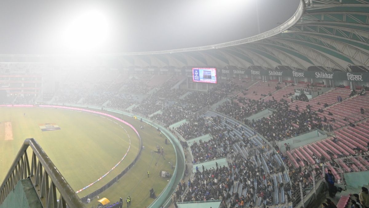 IND vs SA: लखनऊ टी20 मुकाबला धुंध के चलते हुआ रद्द, क्या वापस मिलेंगे टिकट के पैसे; जानें क्या है नियम?