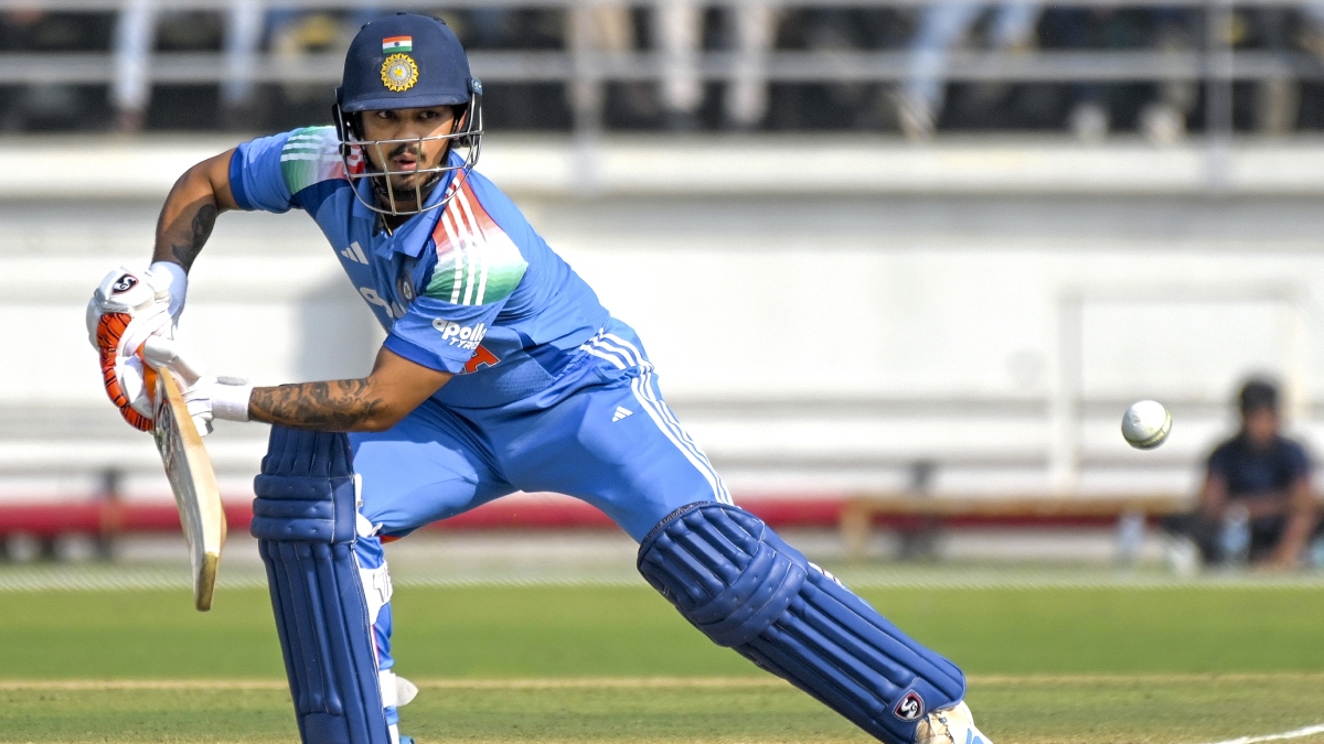 T20 World Cup 2026: टीम इंडिया की स्क्वाड में इस खिलाड़ी की हुई अचानक एंट्री, 2 साल पहले खेला था इंटरनेशनल मुकाबला