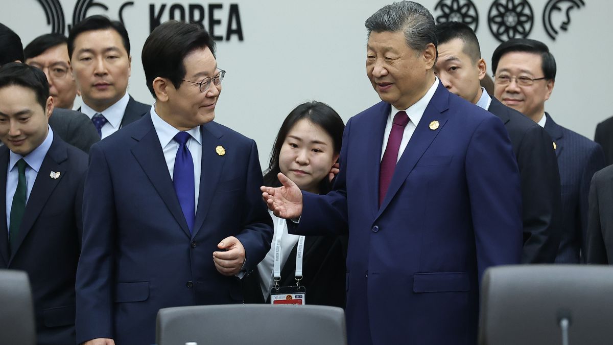 चीनी राष्ट्रपति शी जिनपिंग के कार्यक्रम से वायुसेना के 2 सीनियर अधिकारी गायब, अटकलों ने पकड़ी हवा