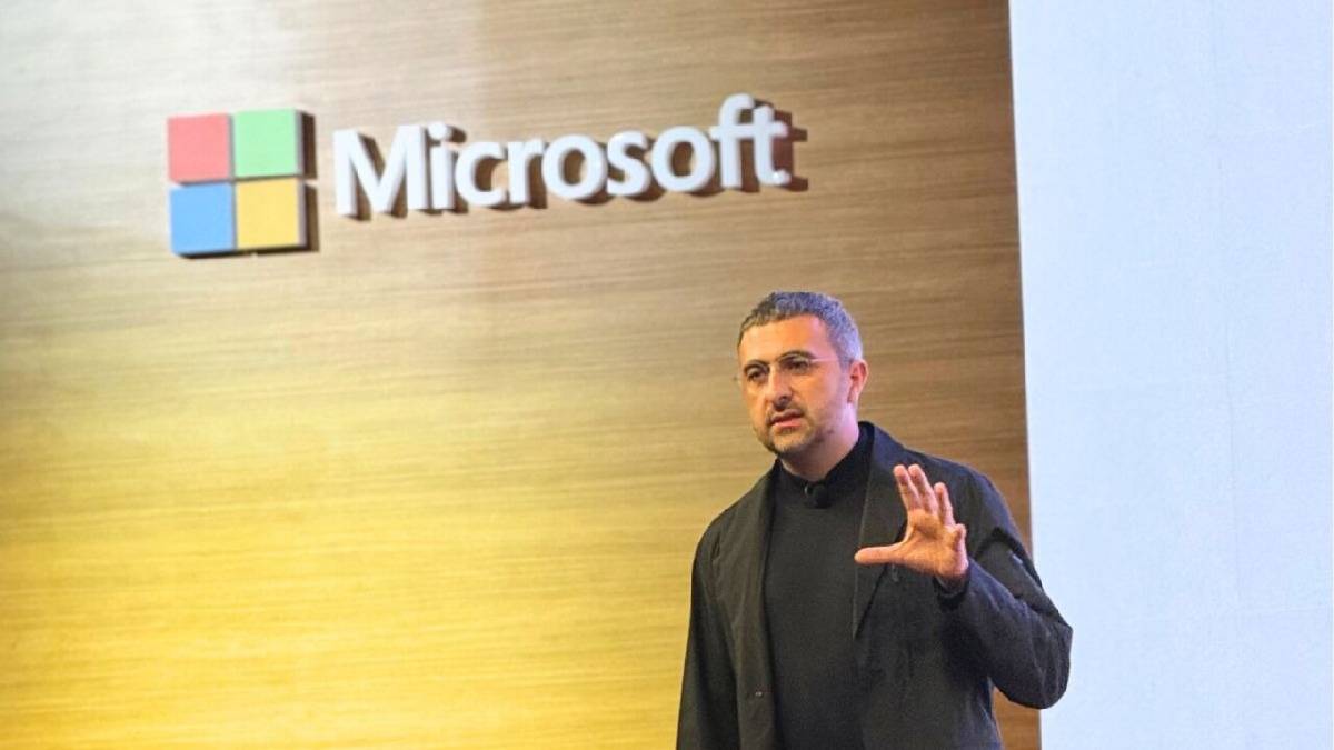 माइक्रोसॉफ्ट के AI चीफ मुस्तफा सुलेमान ने माना गूगल जेमिनी का लोहा, कहा- Copilot में नहीं मिलते हैं ये फीचर्स