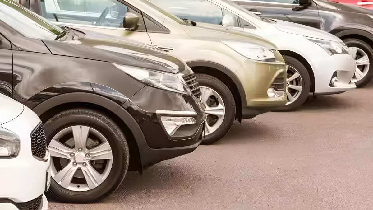 दिल्ली में सेकेंड-हैंड गाड़ी खरीद रहे हैं तो जान लीजिए ये नया नियम, वरना गलती करने पर पुलिस लेगी तगड़ा एक्शन!