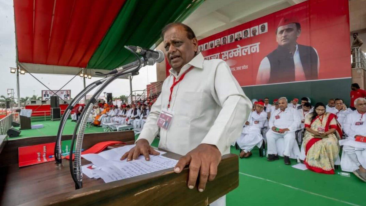 सपा सांसद ने RK चौधरी प्रदूषण के लिए हिंदुओं के रीति-रिवाजों को बताया जिम्मेदार, भाजपा भड़की