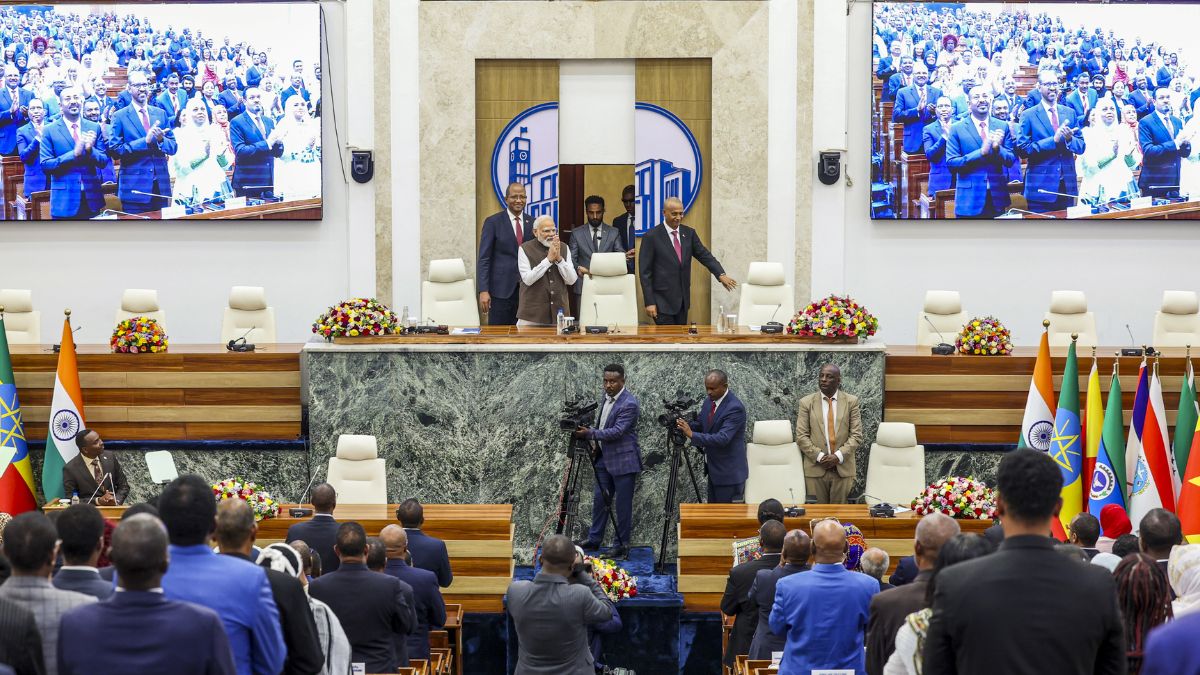 पीएम मोदी 3 देशों की यात्रा के अंतिम चरण में इथियोपिया से रवाना हुए ओमान, जानें क्या है कार्यक्रम