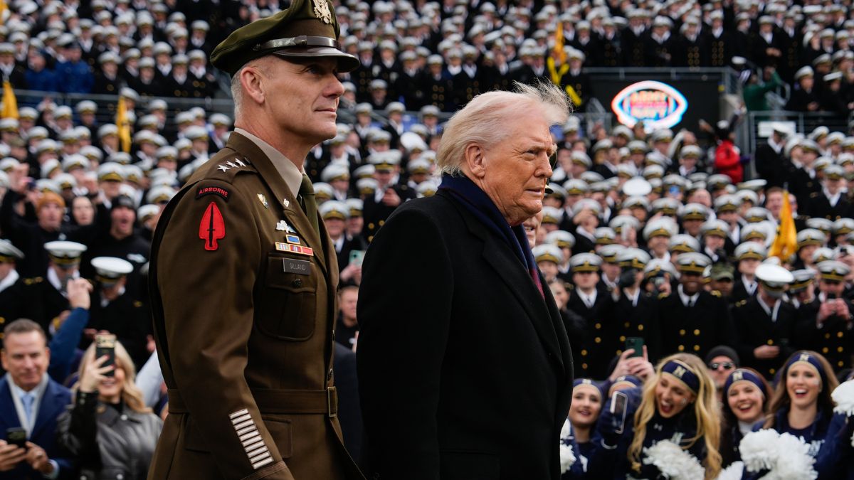 ट्रंप ने चीन की राजनीतिक व्यवस्था को बताया बेहतर, कहा-"वहां केवल एक वोट है...और वो है राष्ट्रपति जिनपिंग का"