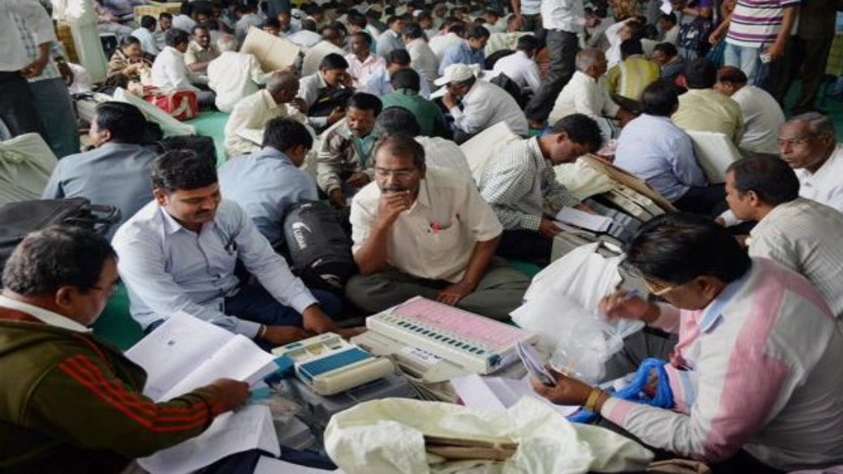 महाराष्ट्र: भाजपा, शिवसेना और विपक्षी दलों की अग्निपरीक्षा आज, नगर परिषद-नगर पंचायत चुनाव परिणाम होंगे जारी