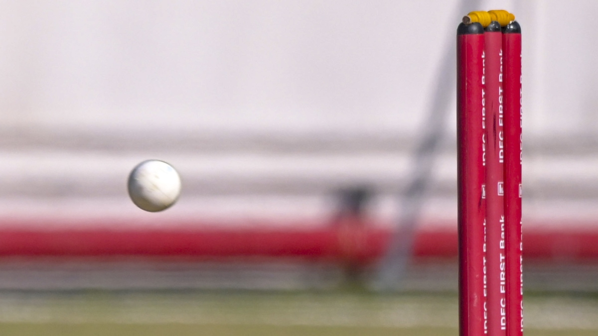 भारतीय घरेलू खिलाड़ी की क्रिकेट मैच खेलने के दौरान अचानक हुई मौत, तय मैचों को किया गया रद्द