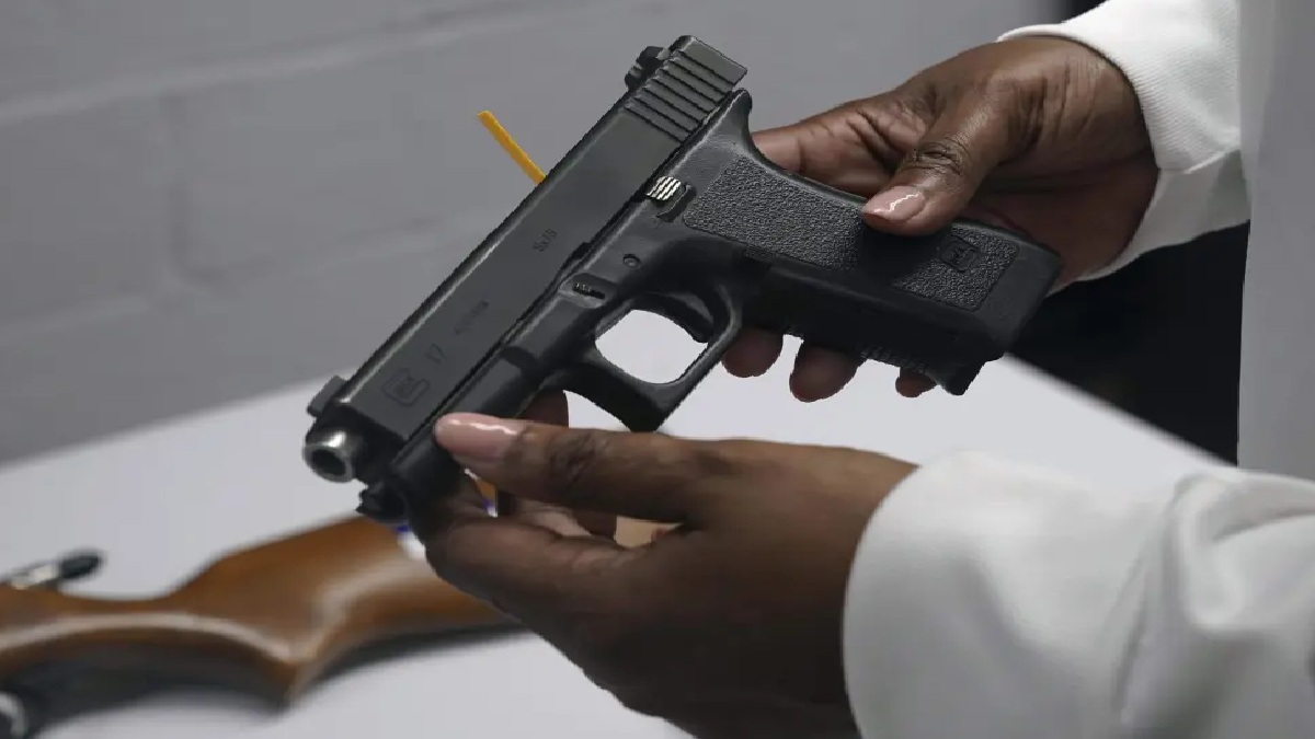 ट्रंप को लेकर हुई बहस तो भड़क गया पिता, 23 साल की बेटी को मार दी गोली