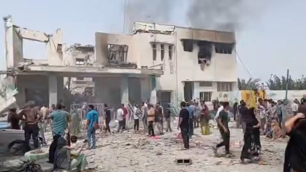 ईरान के मीनाब शहर में स्कूल पर हमला, 40 छात्राओं के मारे जाने का दावा, 60 लोगों के घायल होने की आशंका