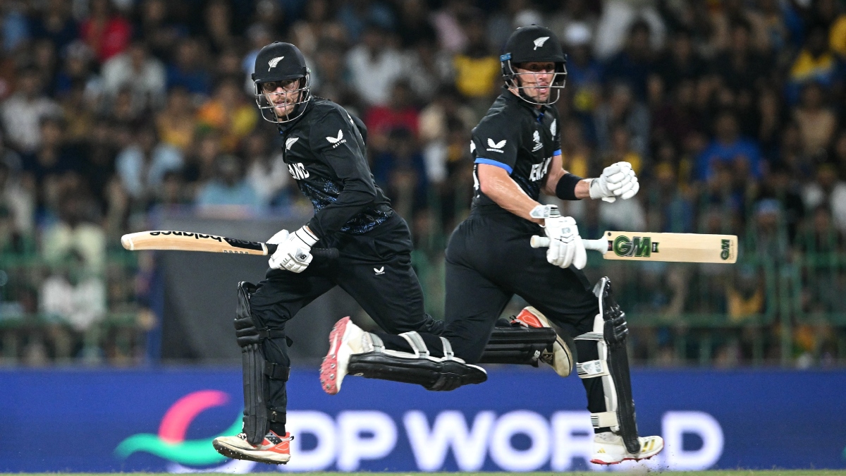 SL vs NZ: सैंटनर-मैककोन्ची ने की ऐसी साझेदारी, वर्ल्ड कप में ध्वस्त कर दिया 16 साल पुराना रिकॉर्ड