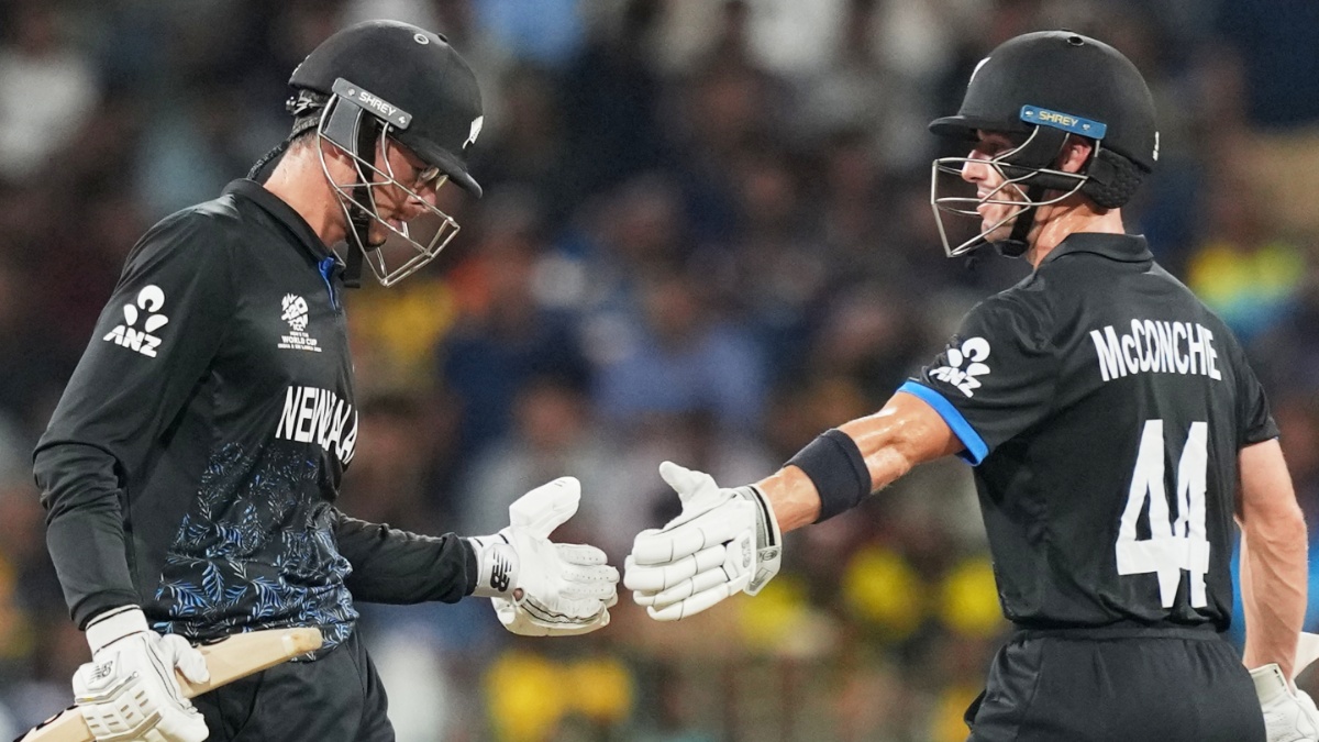 ICC T20 WC 2026: पाकिस्तान की फूलने लगी सांसें, न्यूजीलैंड ने 4 ओवर में सेमीफाइनल का पेच फंसाया