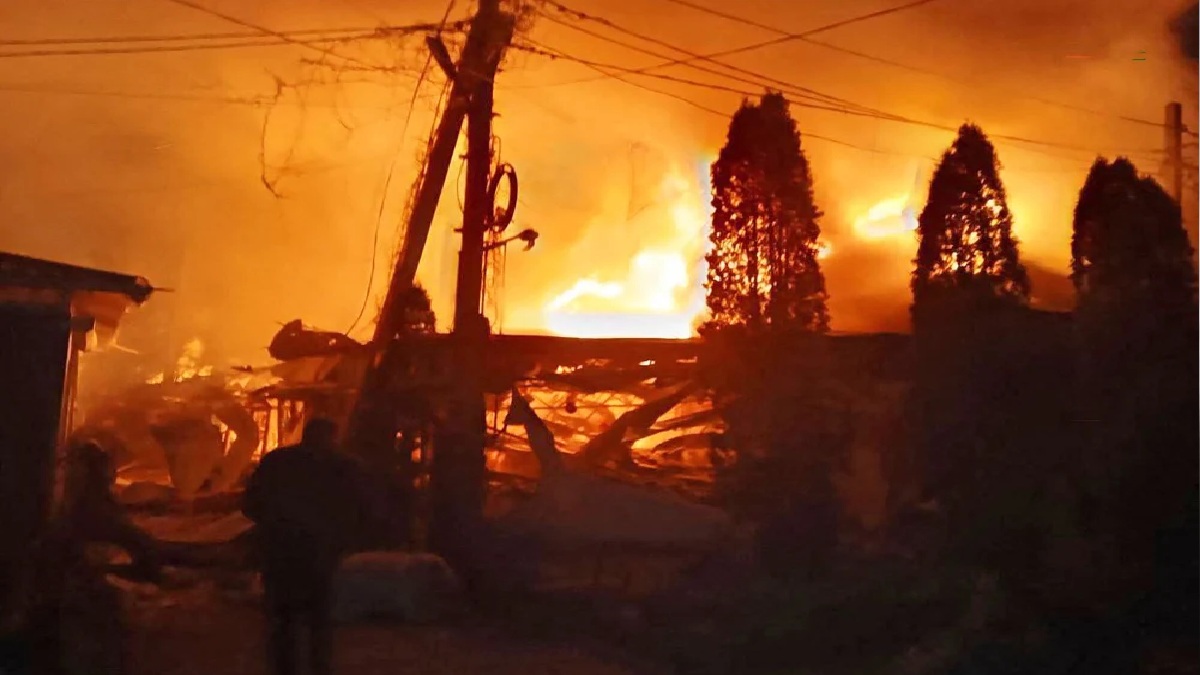 रूसी एजेंसी के दावे ने मचा दी सनसनी, बताया उन देशों का नाम जो यूक्रेन को न्यूक्लियर हथियार देने का बना रहे प्लान