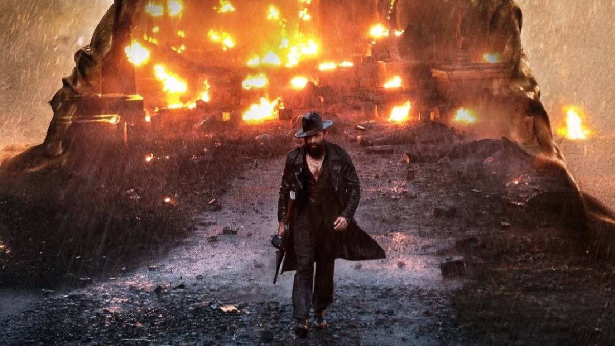 डबल रोल में उड़ेगा गर्दा, धुरंधर 2 से टकराने वाली टॉक्सिक में दिखा जोरदार एक्शन, यश की स्टारडम का चलेगा जादू?