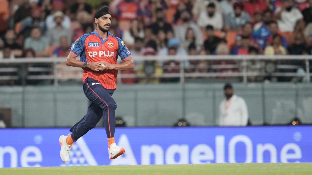 शर्मनाक! अर्शदीप की आखिरी ओवर में पिटी भद्द, IPL का सबसे लंबा ओवर फेंकने वाले गेंदबाजों में हुए शुमार