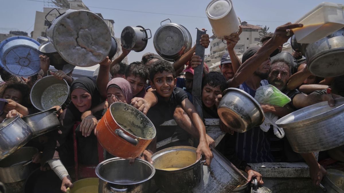 ईरान-इजरायल जंग नहीं रुकी तो रिकॉर्ड लेवल पर पहुंचेगी भुखमरी, और साढ़े 4 करोड़ लोगों पर संकट; WFP ने दी चेतावनी