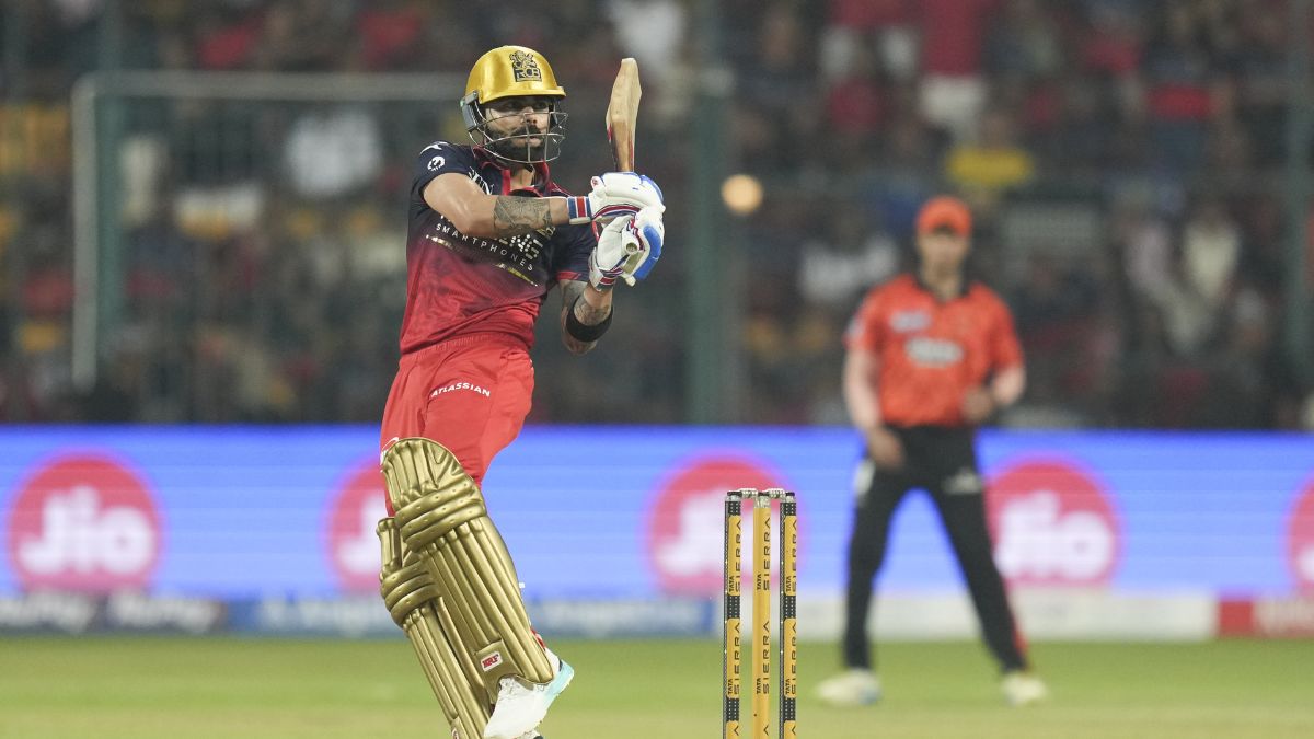 विराट कोहली बने एशिया के 'किंग', तोड़ दिया शोएब मलिक का बहुत बड़ा रिकॉर्ड