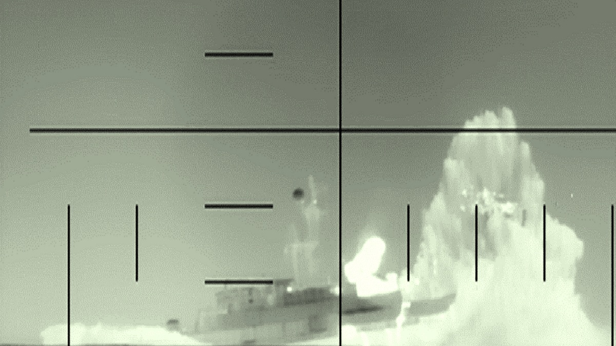 अमेरिका पर भड़के ईरानी राजदूत, बोले- 'हिंद महासागर में हमारा युद्धपोत डुबाने वाले को देंगे कड़ा जवाब'