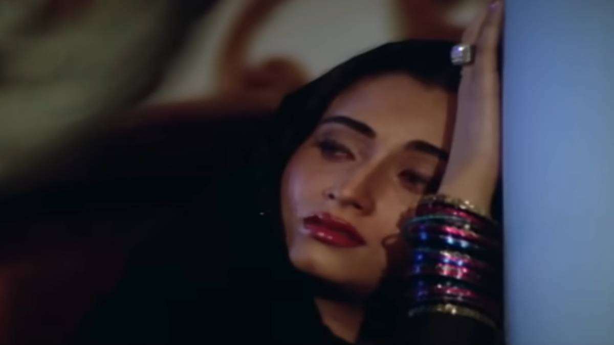 44 साल पहले आई फिल्म, जिस पर हुए 34 केस, फिर भी कमा ले गई 225% मुनाफा और कहलाई ब्लॉकबस्टर