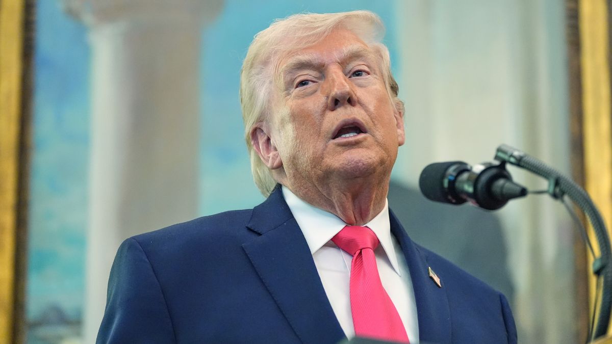 Iran US War: ईरान के साथ बात नहीं बनी तो ट्रंप करेंगे  “फाइनल ब्लो”, होर्मुज खुलवाने से लेकर खार्ग द्वीप पर कब्जे का प्लान