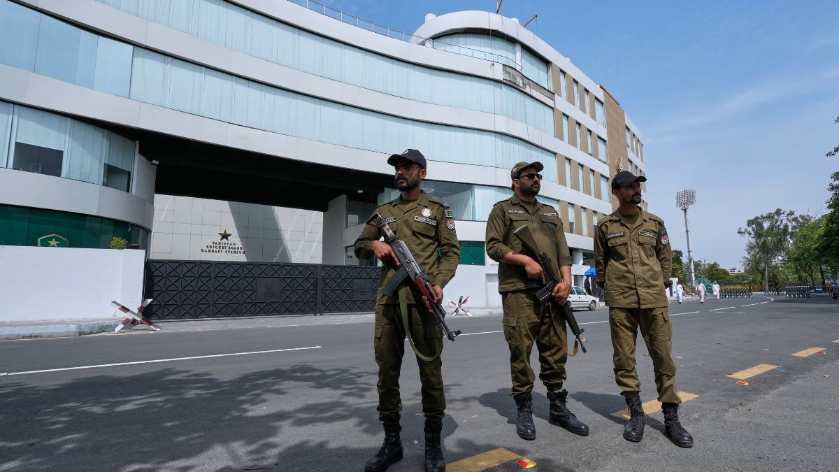 Iran US War के बीच इस्लामाबाद में मुस्लिम राष्ट्रों की बड़ी बैठक, सऊदी अरब, मिस्र और तुर्की के विदेश मंत्रियों का जमावड़ा