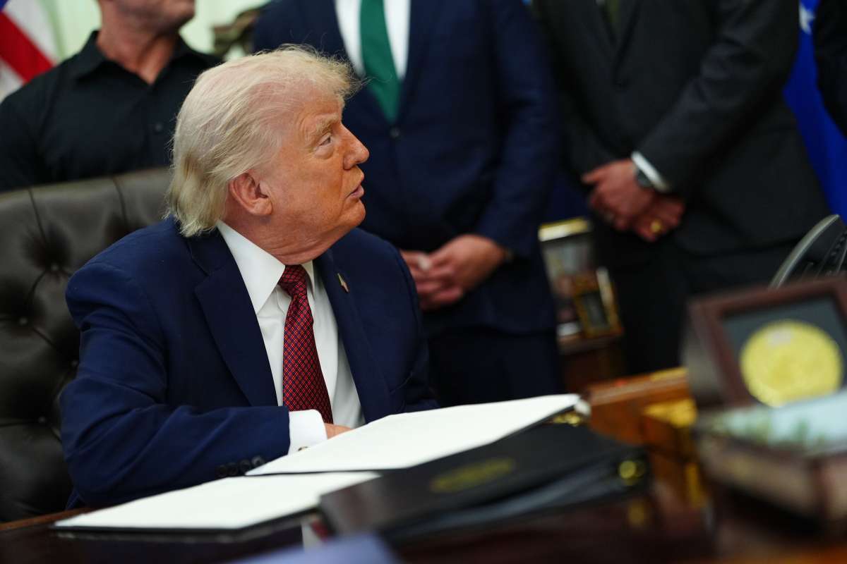 "ईरान पर कोई दबाव नहीं, बस सही डील का इंतजार, दुनिया को मिलेगा सुरक्षा कवच", इस्लामाबाद वार्ता से पहले बोले ट्रंप