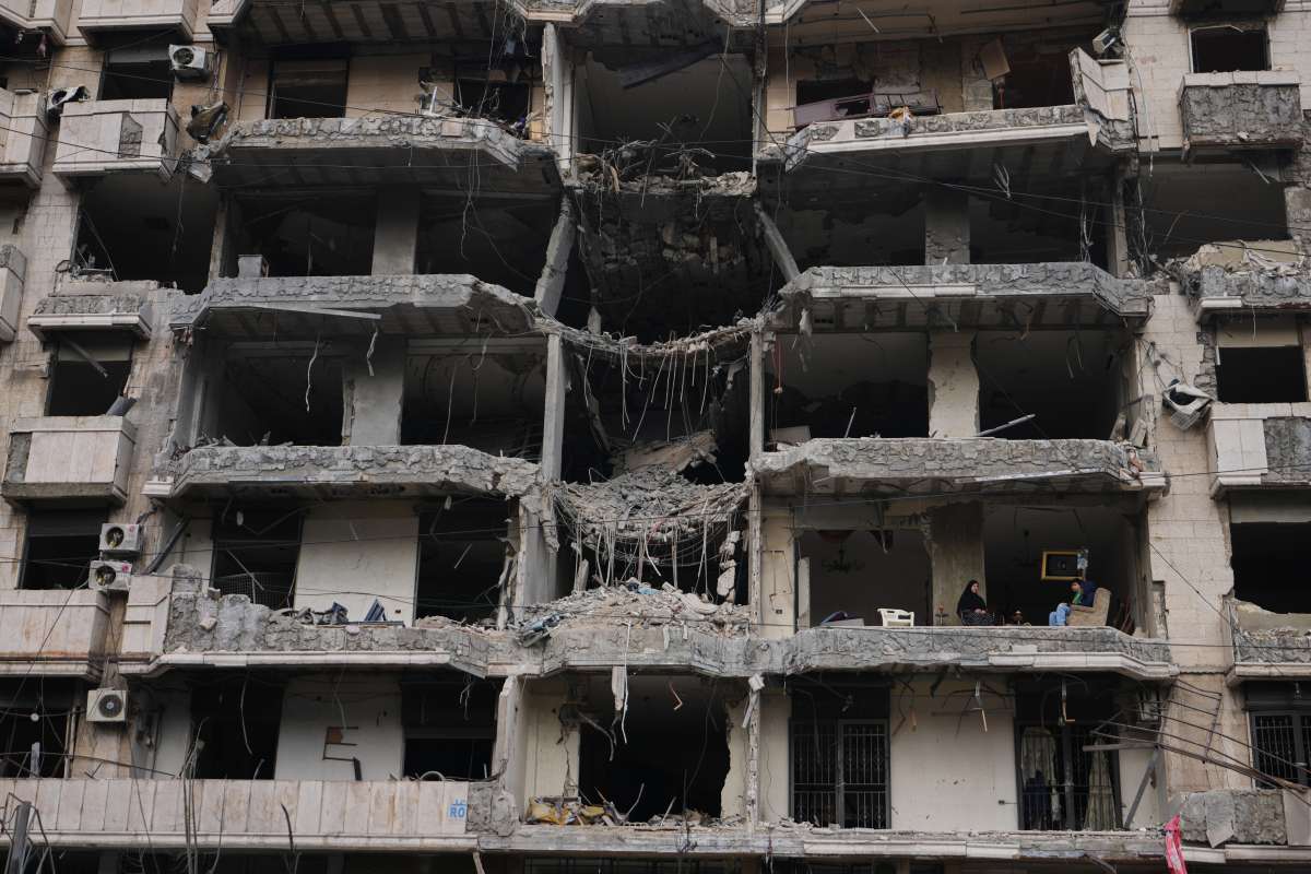 Israel Iran US War Live updates: हिजबुल्लाह ने किया इजरायली सैनिकों और वाहनों को नुकसान पहुंचाने का दावा