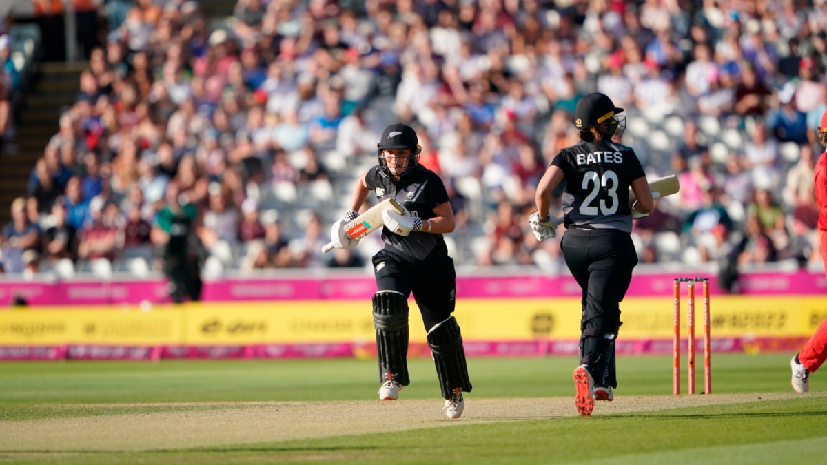 ODI क्रिकेट में नया वर्ल्ड रिकॉर्ड, पहली बार चेज हुए इतने रन, इस खिलाड़ी ने खेली नाबाद 179 रनों की पारी