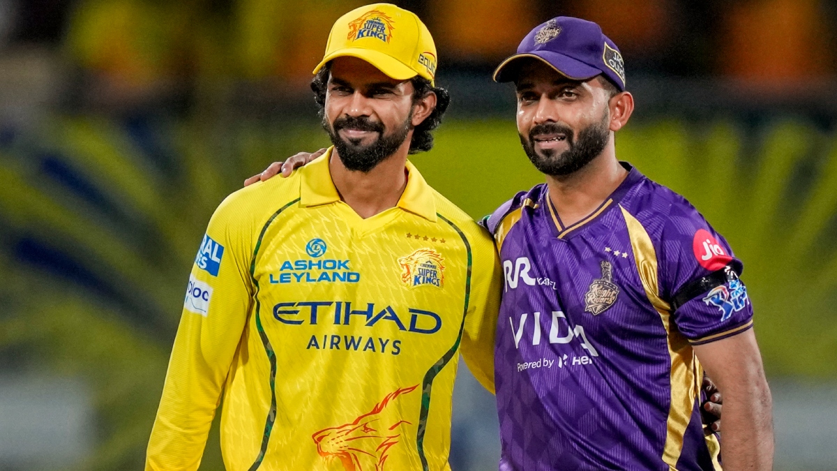 CSK vs KKR मैच में खिलाड़ी काली पट्टी बांधकर मैदान पर क्यों उतरे? जानिए भावुक कर देने वाली वजह