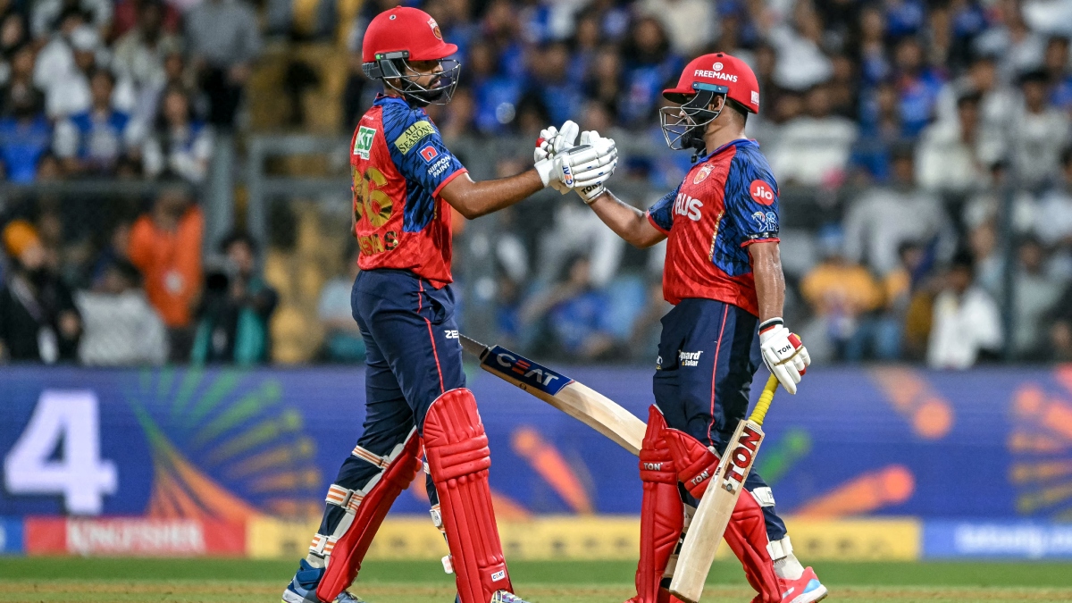 4,4,4,4,4,4: पावरप्ले में आया धाकड़ ओपनर का तूफान, IPL के इतिहास में सिर्फ तीसरी बार हुआ ऐसा