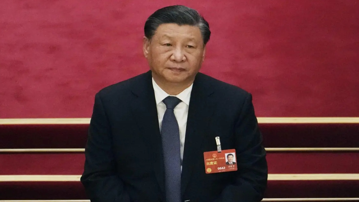 चीन ने ईरान की सेना को मदद देने की बात से किया इनकार, सफाई में कही बड़ी बात