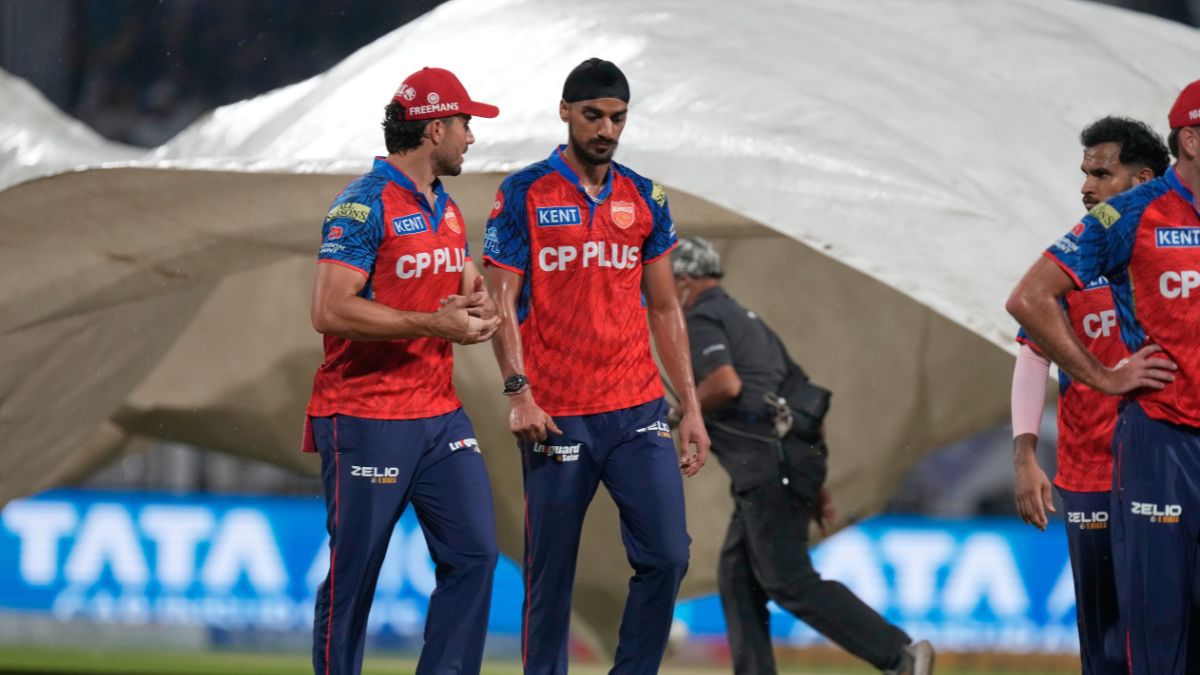 पंजाब किंग्स के लिए टेंशन बन गया है ये 18 करोड़ वाला खिलाड़ी, 4 मैच में ले पाया है सिर्फ दो विकेट