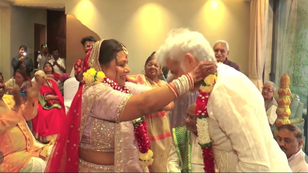 29 साल पहले फेमस एक्टर ने की थी कोर्ट मैरिज, अब 57 की उम्र में लिए सात फेरे, शादी का वीडियो मचा रहा धूम
