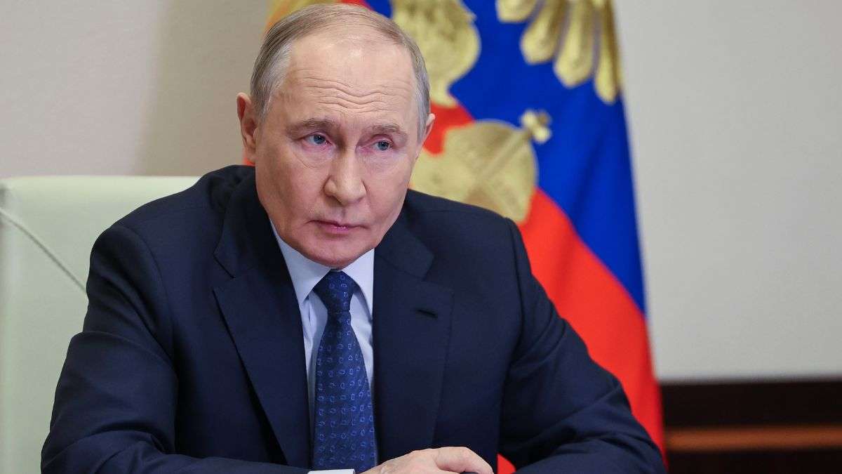 Russia Ukraine War: रूस ने अचानक कर दी यूक्रेन के साथ युद्ध विराम की घोषणा, पुतिन ने खुद किया ऐलान; जानें वजह