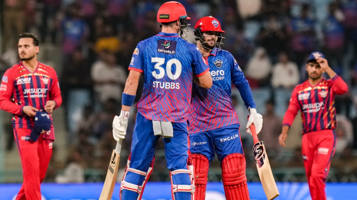 LSG vs DC: आपस में भिड़ गए दो खिलाड़ी, जमकर हुई तनातनी, देखिए हॉट टॉक का VIDEO