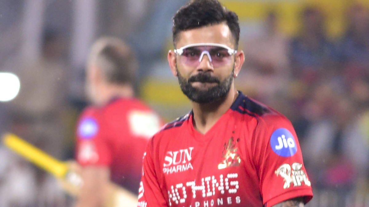 Virat Kohli के नागिन डांस ने लूटी महफिल, राजस्थान रॉयल्स के खिलाफ मैच से पहले का VIDEO हुआ वायरल