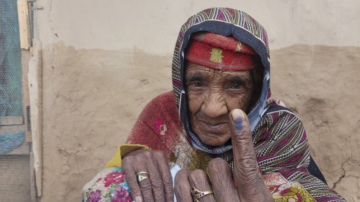 कराइकुडी विधानसभा सीट पर भी चौतरफा मुकाबला, कांग्रेस के गढ़ में सेंध लगाएगी एनटीके? 2 कराइकुडी विधानसभा सीट पर भी चौतरफा मुकाबला, कांग्रेस के गढ़ में सेंध लगाएगी एनटीके?